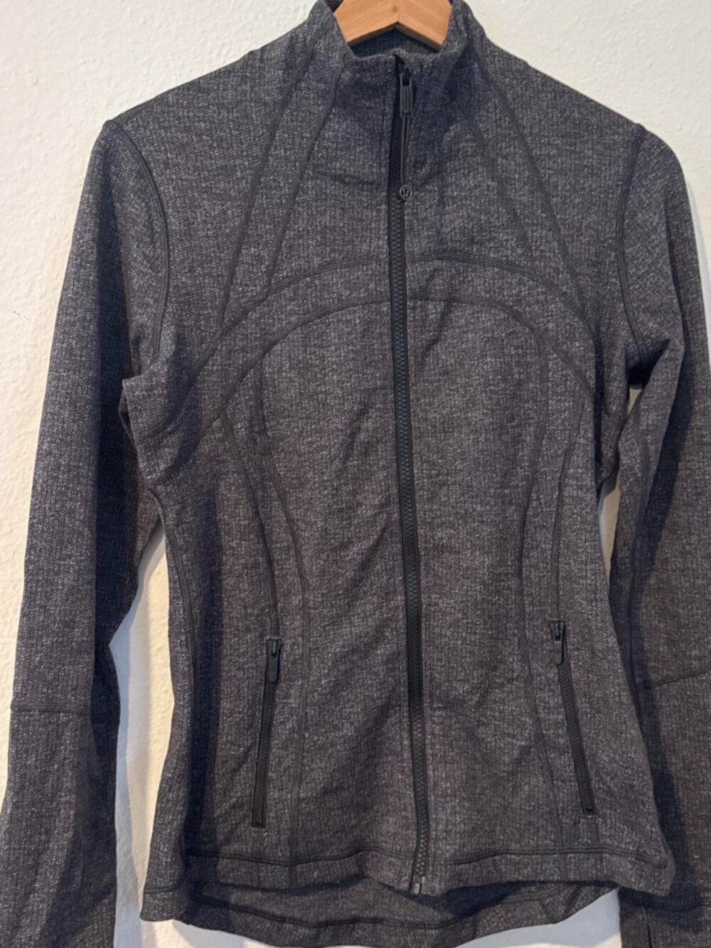 Lululemon Define Jacket in gray heather